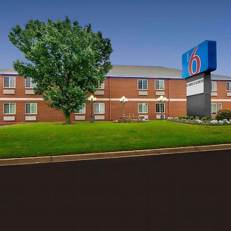 Motel 6 Tulsa, Ok - Central Buitenkant foto